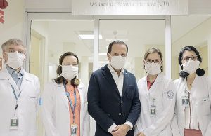Presos de São Paulo confeccionam máscaras para proteção contra a doença
