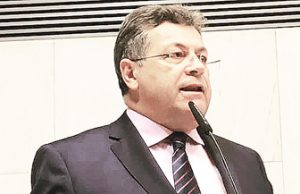 Emidio apresenta PL propondo seguro de vida para profissionais da Saúde