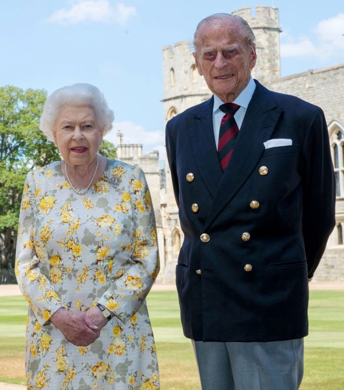 Príncipe Philip, marido de Elizabeth II, completa 99 anos ...