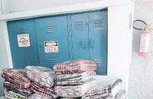 Sads realiza campanha do agasalho com entrega de cobertores a domicílio