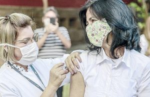 Campanha contra a gripe se prolonga pelo mês de julho e vacina pessoas de todas as faixas etárias
