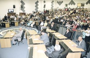 Quais as funções e quem pode se candidatar ao cargo de vereador ?