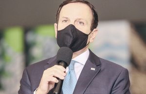 Doria testa positivo e governa o Estado em isolamento