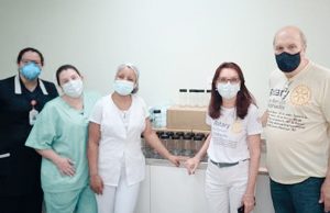 Rotary firma parceria para doação de frascos ao banco de leite do Hospital de Barueri
