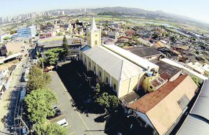 Carapicuíba é a cidade da região com maior número de candidatos a prefeito
