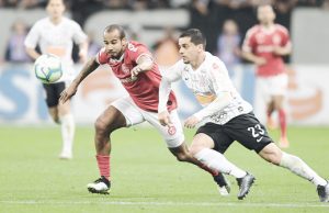 Paulistas brigam em clássicos com os líderes na ‘virada’ do Brasileirão