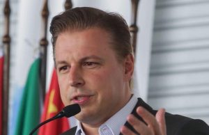 Igor ‘esmaga’ possível concorrência