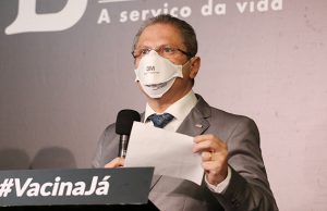 Governo retorna Estado à fase vermelha e proíbe funcionamento de shoppings e restaurantes no Natal e Ano Novo