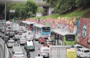 Prefeitura da Capital decide manter rodízio de veículos durante férias e festas de final de ano