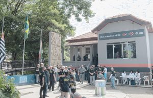 Batalhão da PM de Itapevi funciona no prédio do antigo Paço Municipal