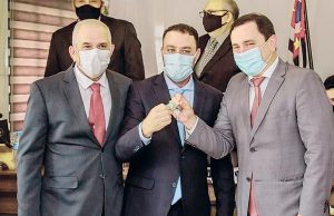 Prefeitos cumprem ‘rotina’ de posse e já estão no comando administrativo de suas cidades