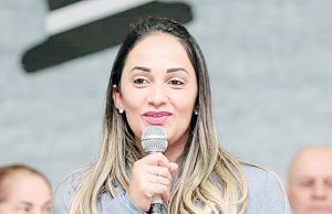 Duas mulheres são novidades nas câmaras municipais da região