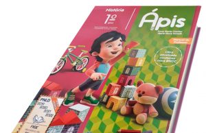 Educação de Pirapora faz entrega de livros didáticos a alunos de escolas municipais