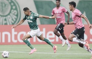 Palmeiras vai à Argentina defender liderança do seu grupo na Libertadores