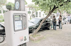 Zona Azul volta a cobrar por vagas de estacionamento público em Osasco