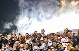 São Paulo quebra jejum e se iguala ao Santos na galeria de campeões paulistas