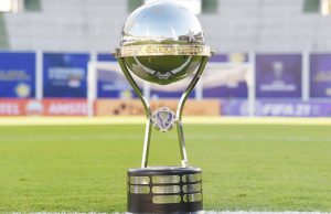 São Paulo recebe o Racing na retomada da Libertadores