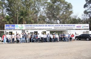 Nova tecnologia de reciclagem pode ser usada em pistas de caminhada em parques de Osasco