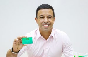 Prefeito de Osasco libera mais duas parcelas do Cartão Merenda e anuncia novo modelo a partir de janeiro