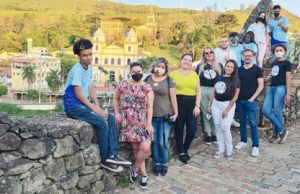 Estudantes e autoridades elaboram projeto para incentivo do turismo em Pirapora do Bom Jesus