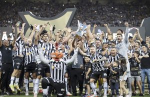 Brasileirão 2021 chega ao fim com três times paulistas na Libertadores e dois na Sul-Americana