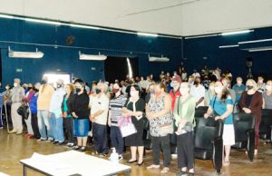 Prefeitura de Jandira entrega certificados de isenção do pagamento do IPTU para 2022