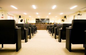 Vereadores entram em recesso e voltam às sessões somente em fevereiro de 2022