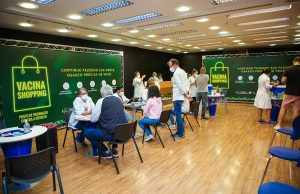 Osasco vacina 19 mil e prorroga campanha de imunização em três shoppings da cidade