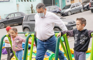 Sato participa de ação no Jardim Alvorada e anuncia expansão para toda a cidade