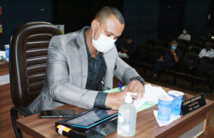 Vereador cobra informações sobre projetos de recuperação de dependentes químicos em Jandira