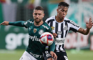 Clássico na Vila Belmiro acirra disputa pelas primeiras posições