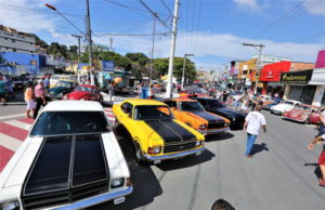 Itapevi sedia 5º Encontro de Carros Antigos no Parque da Cidade