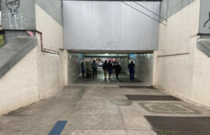 Secretaria de Obras troca forro, instalações elétricas e dá novo visual à passagem sob linha férrea no Centro de Barueri