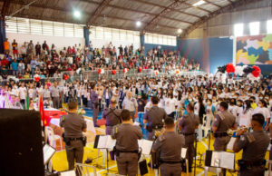 Jandira forma 700 alunos em programa de resistência e combate às drogas e à violência