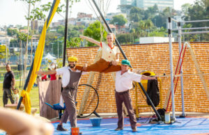 Cursos gratuitos de teatro, desenho e circo oferecem 290 vagas em Itapevi