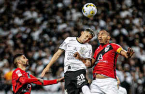 Corinthians vira na Copa do Brasil e avança para encarar o Fluminense. São Paulo pega o Flamengo