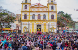Missas e procissão celebram 297 anos de encontro da imagem do Senhor Bom Jesus