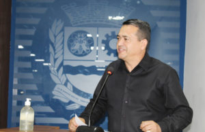 Vereador propõe criação de centro cultural junto à biblioteca de Jandira