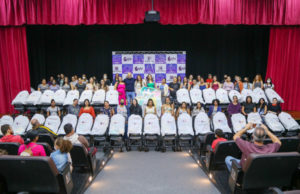 Cerimônia promove a entrega de 70 enxovais dos kits Mãe Parnaibana