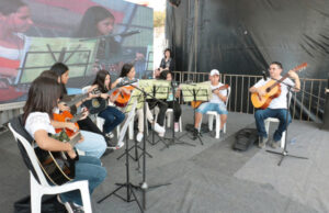 Projeto Gente Grande abre inscrições para aulas de balé, inglês, português, informática e violão