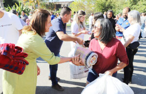 Primeiro balanço aponta mais de 45 mil peças distribuídas na Campanha do Agasalho de Barueri