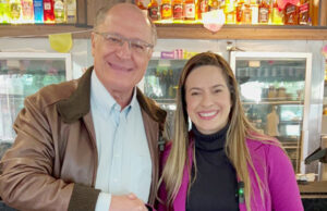 Camila Godoi quer ônibus de graça em Itapevi e apresenta projeto ao vice-presidente Alckmin