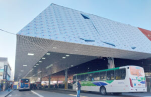 Reforma já libera parte do terminal de ônibus do Centro de Barueri para embarque de passageiros