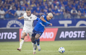 Com trio carioca à frente e Botafogo na proa, Brasileirão chega ao fim do primeiro turno