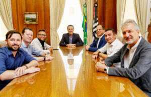 Dirigentes do Parlamento Oeste encaminham demandas ao vice-governador de São Paulo