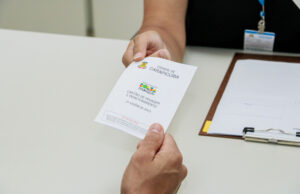 Centros de Referência de Assistência Social de Carapicuíba promovem entrega de novo Cartão de Pesagem