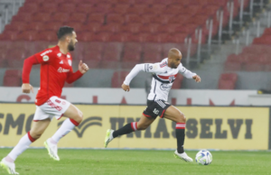 Virada no RS e vitória de visitante no RJ marcam retomada do Brasileirão 2023