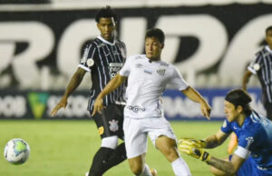 Corinthians e Santos fazem clássico de olho no rebaixamento