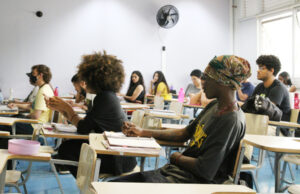 Quase 4 milhões iniciam provas do Enem a partir deste domingo