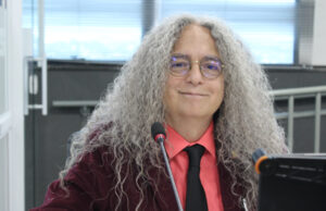 PL deve obrigar restaurantes fornecerem acesso gratuito à internet ou cardápios físicos em Carapicuíba